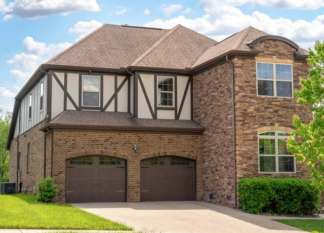 Property at 230 Fowler Cir, Franklin, TN 37064, 5 beds, 3.5 baths