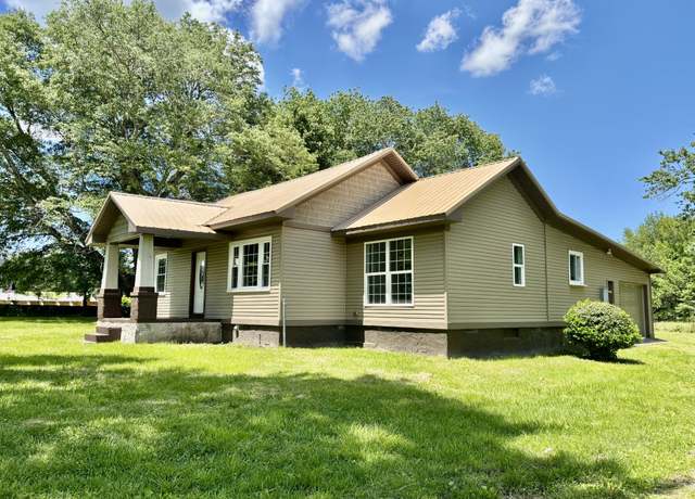 Property at 1188 Old Shelbyville Hwy, Tullahoma, TN 37388, 3 beds, 2 baths
