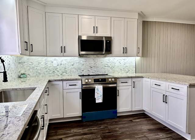 Property at 1188 Old Shelbyville Hwy, Tullahoma, TN 37388, 3 beds, 2 baths