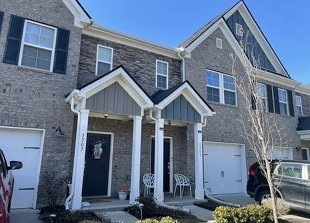 Property at 3309 Deerchase Cir, Murfreesboro, TN 37129, 3 beds, 2.5 baths