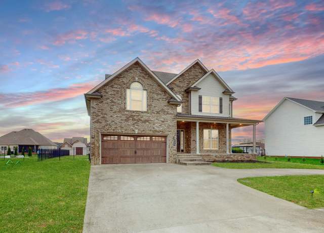 Property at 1232 Upland Ter, Clarksville, TN 37043, 3 beds, 2.5 baths