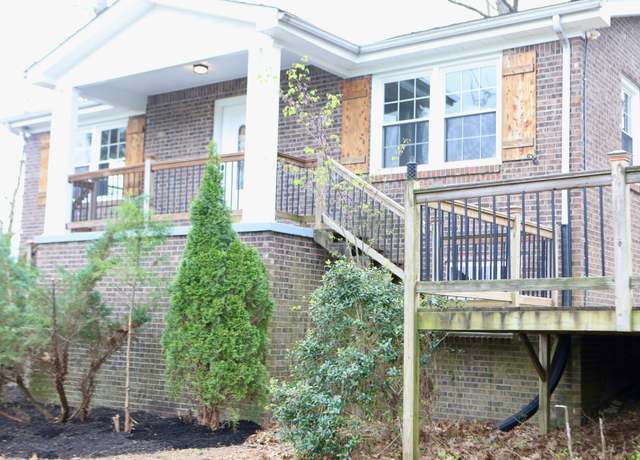 Property at 91 Lebanon Hwy, Carthage, TN 37030, 4 beds, 1.5 baths