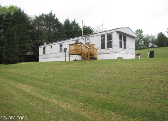 Property at 947 Hickory Creek Rd, Lenoir City, TN 37771, 2 beds, 1 bath