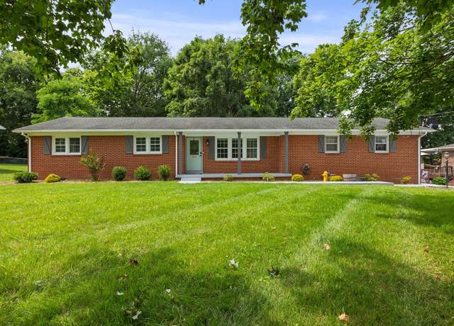 Property at 223 Stonewall Rd, Columbia, TN 38401, 3 beds, 2 baths