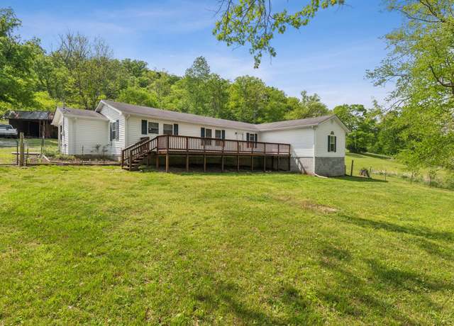 Property at 2490 Clampit Hollow Rd, Lafayette, TN 37083, 3 beds, 2 baths