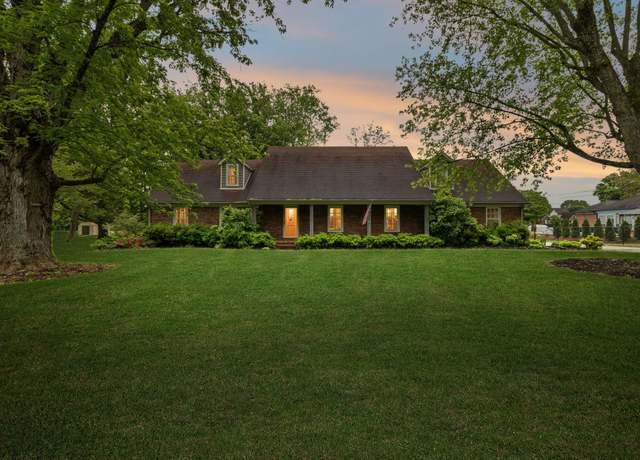 Property at 2506 Morgan Rd, Murfreesboro, TN 37129, 4 beds, 3 baths