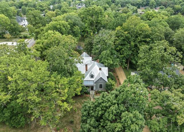 Property at 1003 Glendale Ln, Nashville, TN 37204, 4 beds, 3 baths