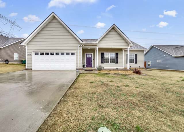 Property at 724 Mitscher Dr, Spring Hill, TN 37174, 3 beds, 2 baths