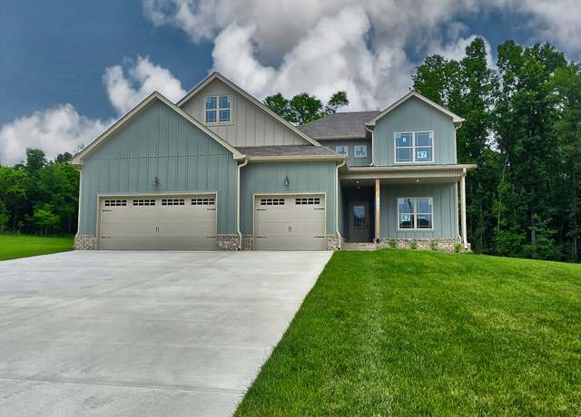 Property at 1749 Powell Rd, Clarksville, TN 37043, 4 beds, 2.5 baths