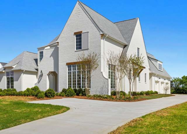Property at 6034 Frazier Park Ln, Brentwood, TN 37027, 5 beds, 4.5 baths