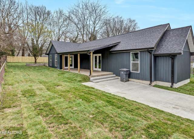 Property at 1514 Louisiana Ave, Knoxville, TN 37921, 2 beds, 2 baths