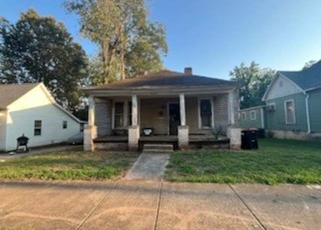 Property at 1632 Burrow St, Humboldt, TN 38343, 3 beds, 1 bath