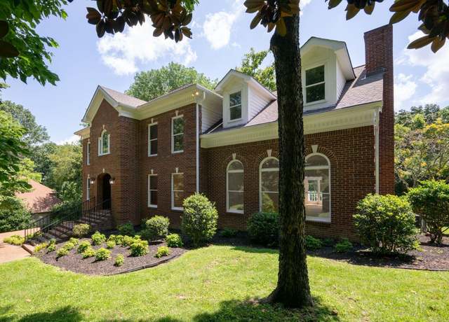 Property at 159 N Berwick Ln, Franklin, TN 37069, 5 beds, 4.5 baths