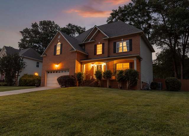 Property at 1509 Courtland Dr, Hixson, TN 37343, 4 beds, 2.5 baths