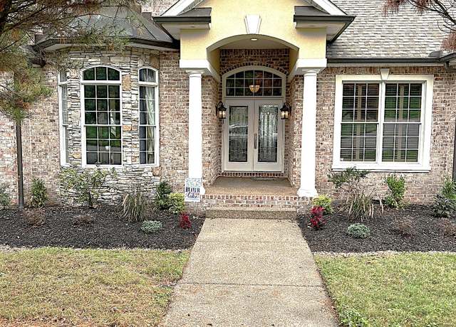 Property at 247 Woods Ferry Cir, Gallatin, TN 37066, 3 beds, 3 baths