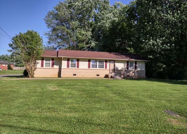 Property at 911 Lawndale Dr, Murfreesboro, TN 37129, 3 beds, 2 baths