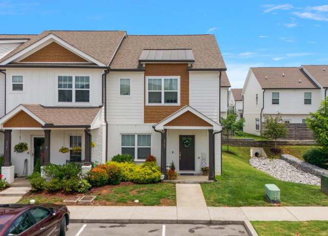 Property at 2163 Bayport Ave, Old Hickory, TN 37138, 3 beds, 2.5 baths