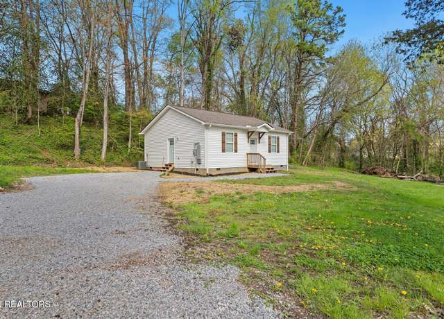 Property at 408 Blair St, Loudon, TN 37774, 2 beds, 1 bath