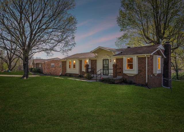 Property at 333 Ash Grove Dr, Nashville, TN 37211, 3 beds, 2 baths