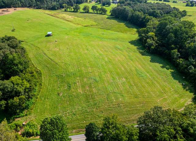 Property at 4046 Old Coopertown Rd, Springfield, TN 37172