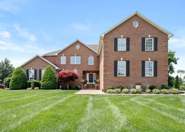 Property at 121 Highland Cir, Shelbyville, TN 37160, 5 beds, 3.5 baths