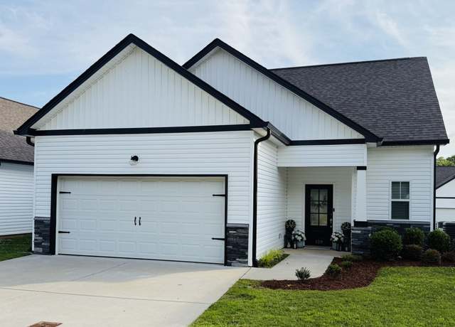 Property at 129 Dimaggio Dr, Springfield, TN 37172, 3 beds, 2.5 baths