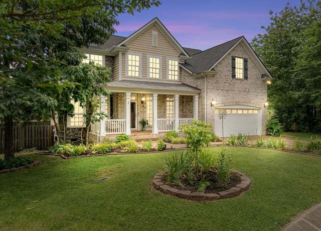 Property at 4055 Williford Way, Spring Hill, TN 37174, 4 beds, 3 baths