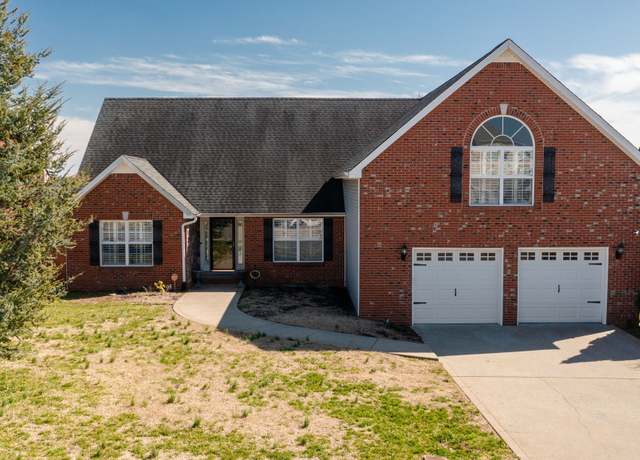 Property at 3261 Timberdale Dr, Clarksville, TN 37042, 3 beds, 2 baths