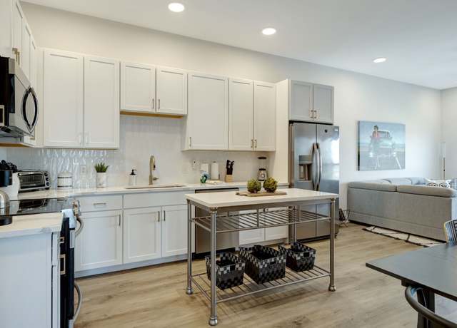 Property at 815 Main St #406, Nashville, TN 37206, 3 beds, 3 baths