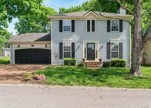 Property at 3301 Calais Cir, Antioch, TN 37013, 3 beds, 2.5 baths
