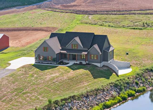Property at 481 Brazier Ln, Gallatin, TN 37066, 4 beds, 3.5 baths