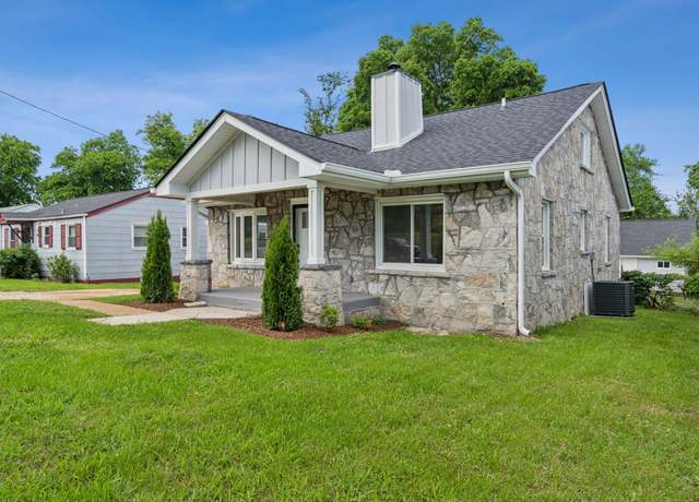 Property at 2003 26th Ave N, Nashville, TN 37208, 3 beds, 2 baths