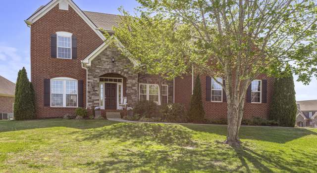 Photo of 1024 Queens Pl, Spring Hill, TN 37174