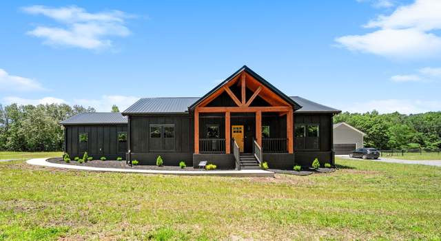 Photo of 83 Vitello Ln, Bradyville, TN 37026