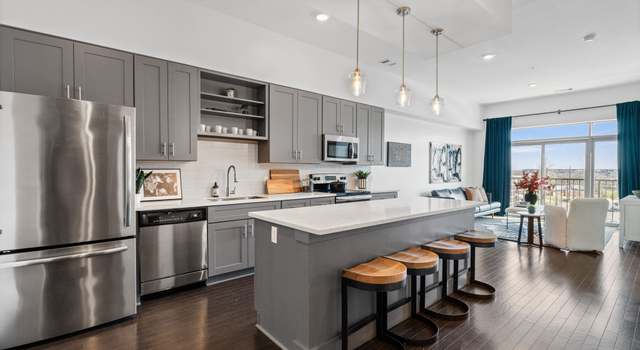 Photo of 2407 8th Ave S #507, Nashville, TN 37204