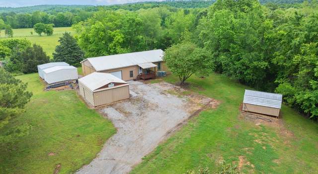 Photo of 2899 Lower Lick Creek Rd, Linden, TN 37096