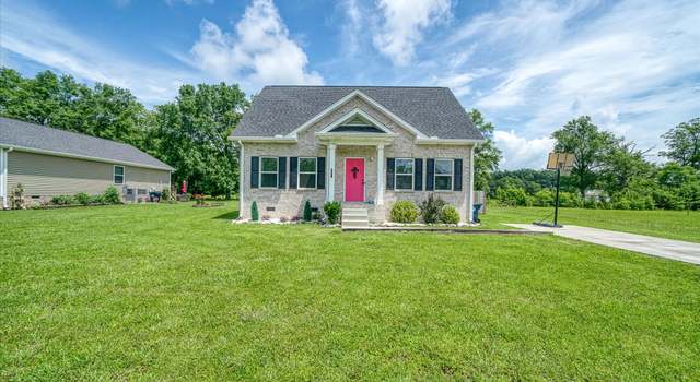 Photo of 258 Green Meadow Dr, Smithville, TN 37166