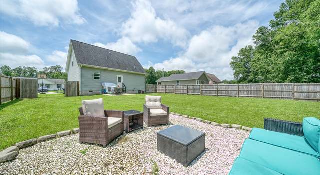 Photo of 258 Green Meadow Dr, Smithville, TN 37166