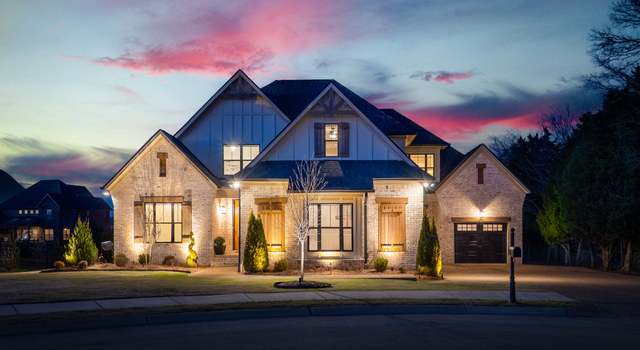 Photo of 733 Farmington Dr, Lebanon, TN 37087