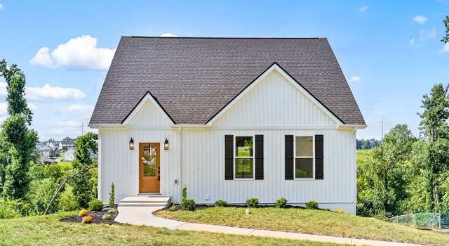 Photo of 135 Whitehall Dr, Clarksville, TN 37042