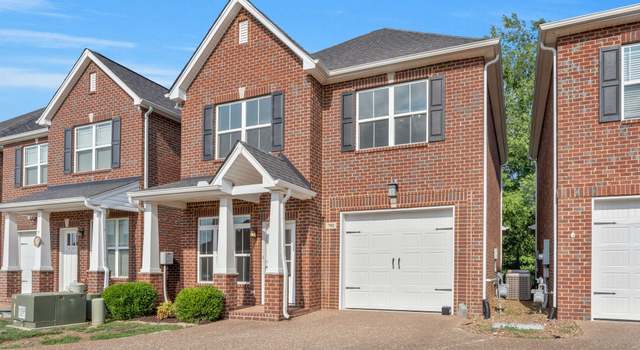 Photo of 702 Indian Ridge Cir, White House, TN 37188