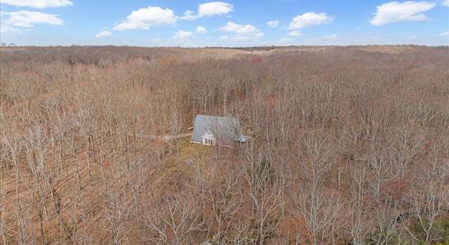 Photo of 558 Hanging Rock Dr, Altamont, TN 37301