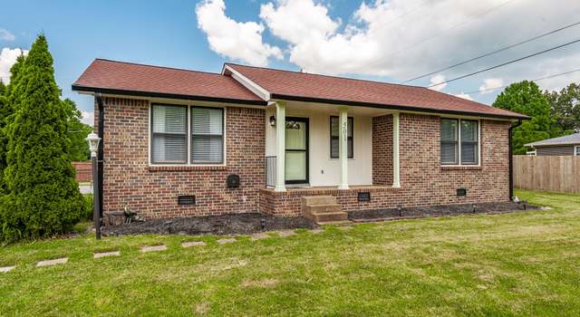 Photo of 501 Blackpatch Dr, Springfield, TN 37172