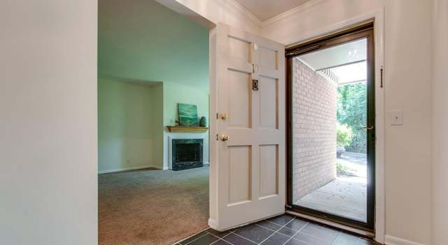 Photo of 3000 Hillsboro Pike Apt 10 #10, Nashville, TN 37215