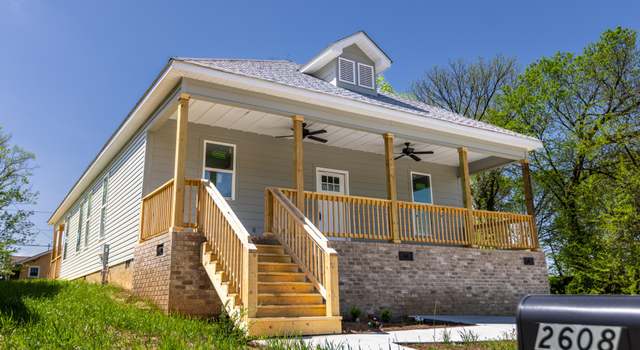 Photo of 2608 Oak St, Chattanooga, TN 37404