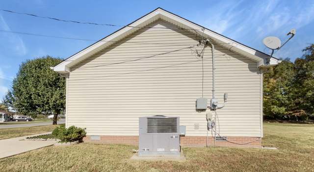Photo of 925 Crabapple Ln, Clarksville, TN 37040