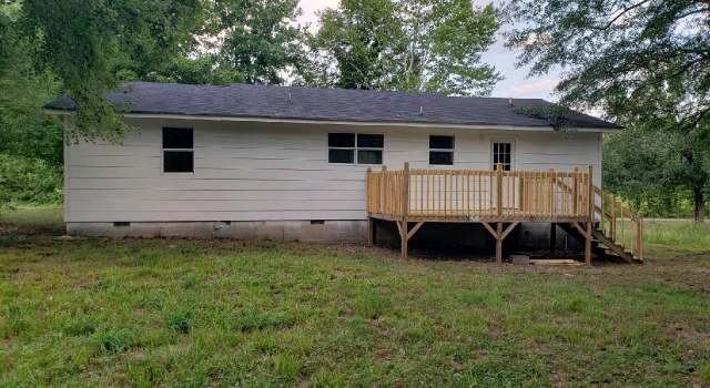 Photo of 506 Mount Carmel Church Rd, Chatsworth, GA 30705