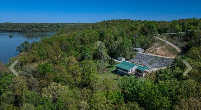 Photo of 3205 Rocky Point Ln, Stewart, TN 37175
