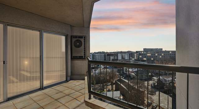 Photo of 900 19th Ave S #1105, Nashville, TN 37212