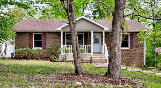 Photo of 431 Sarah Dr, Clarksville, TN 37042